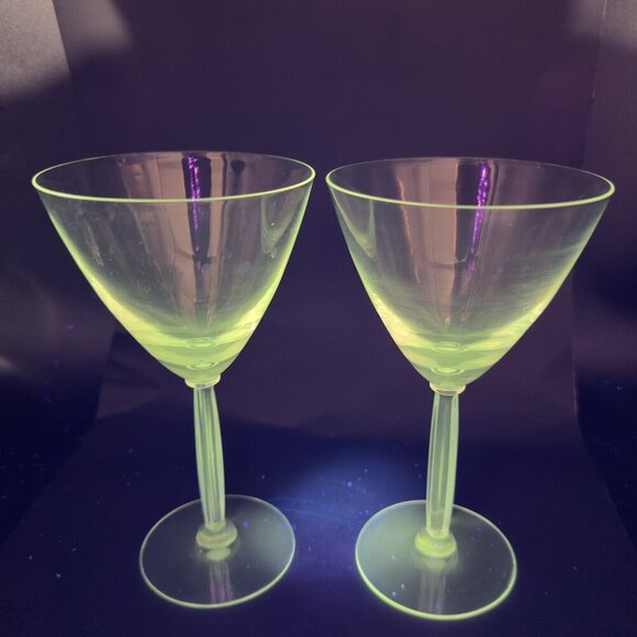 Fostoria Patrician Clear Stemware Martini Glasses Cups Manganese 365nm UV Set 2 - Picture 1 of 12